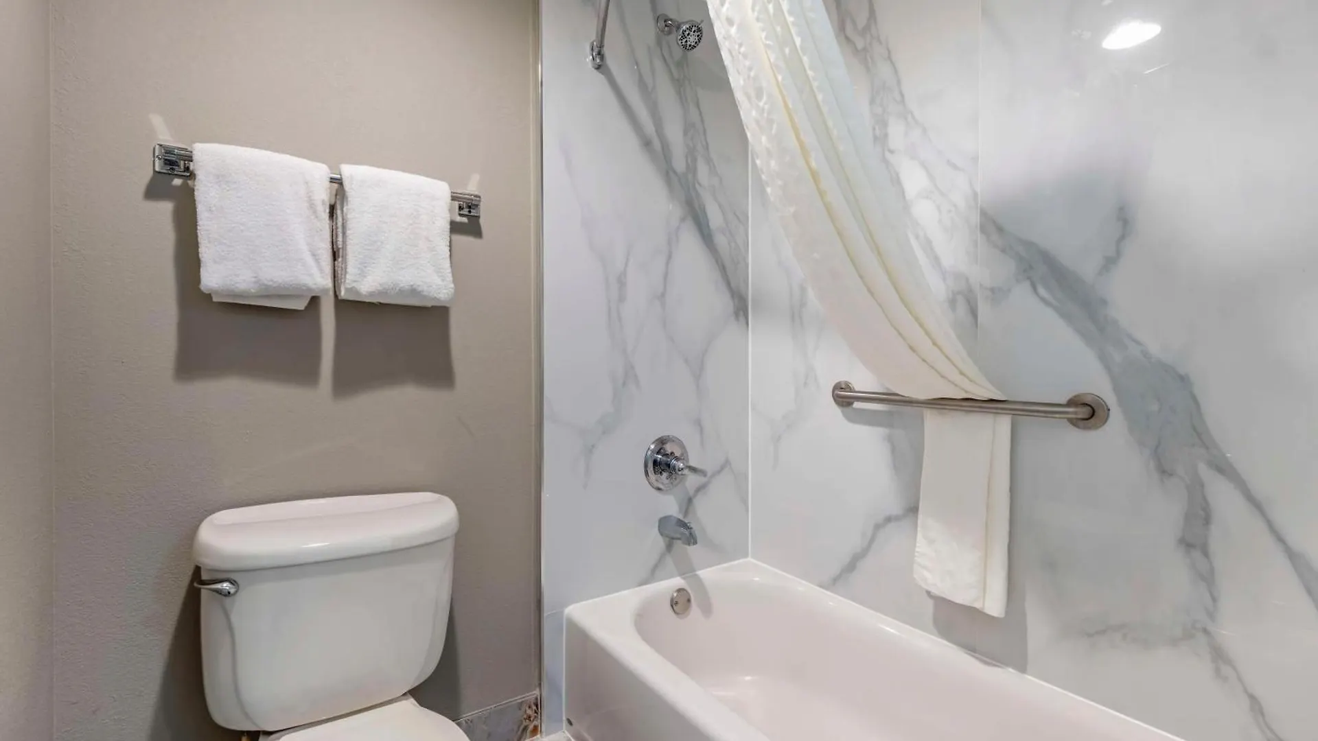 *** Hotel Best Western Louisville Airport Expo United States