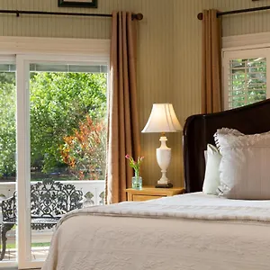 At Woodhaven-in The Heart Of The Bourbon Trail-over 12 Distilleries Nearby **** Louisville