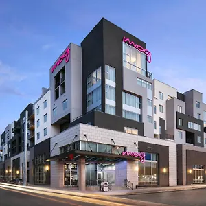https://moxy-nashville-vanderbilt-at-hillsboro-village.nashville-hotels.org